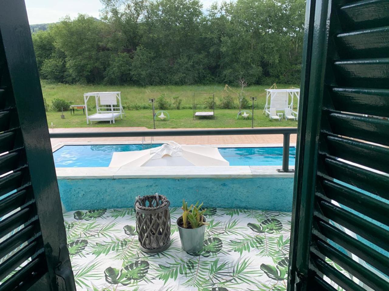 Michael'S Garden Aparthotel Sidárion Buitenkant foto